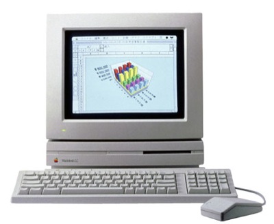 家電のケンちゃん」でMacintosh LC IIが展示中【iMacの直系ご先祖様】