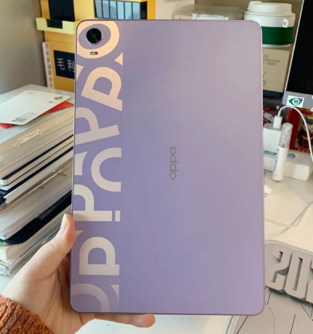 OPPOの新型タブ「OPPO Pad」は純正キーボードケース対応！